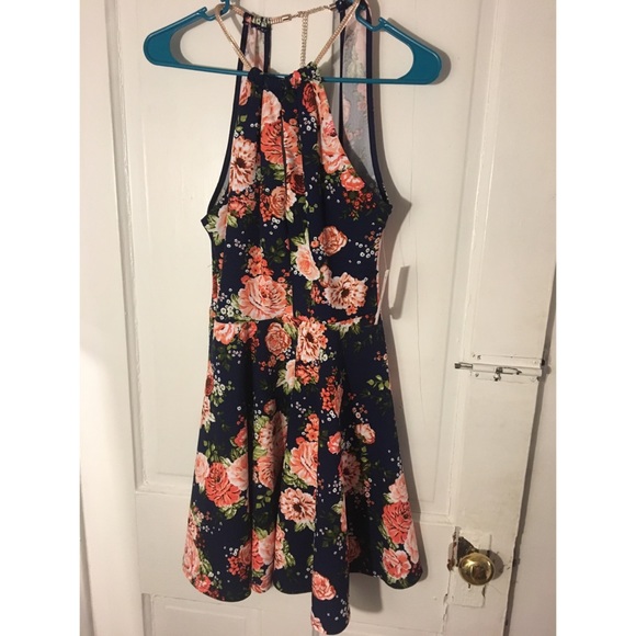 B Darlin Dresses & Skirts - 🔥B. Darlin Size 7/8 Floral Dress